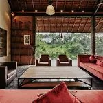 Villa Bedulu Cliff Estate Ubud - Wood Side